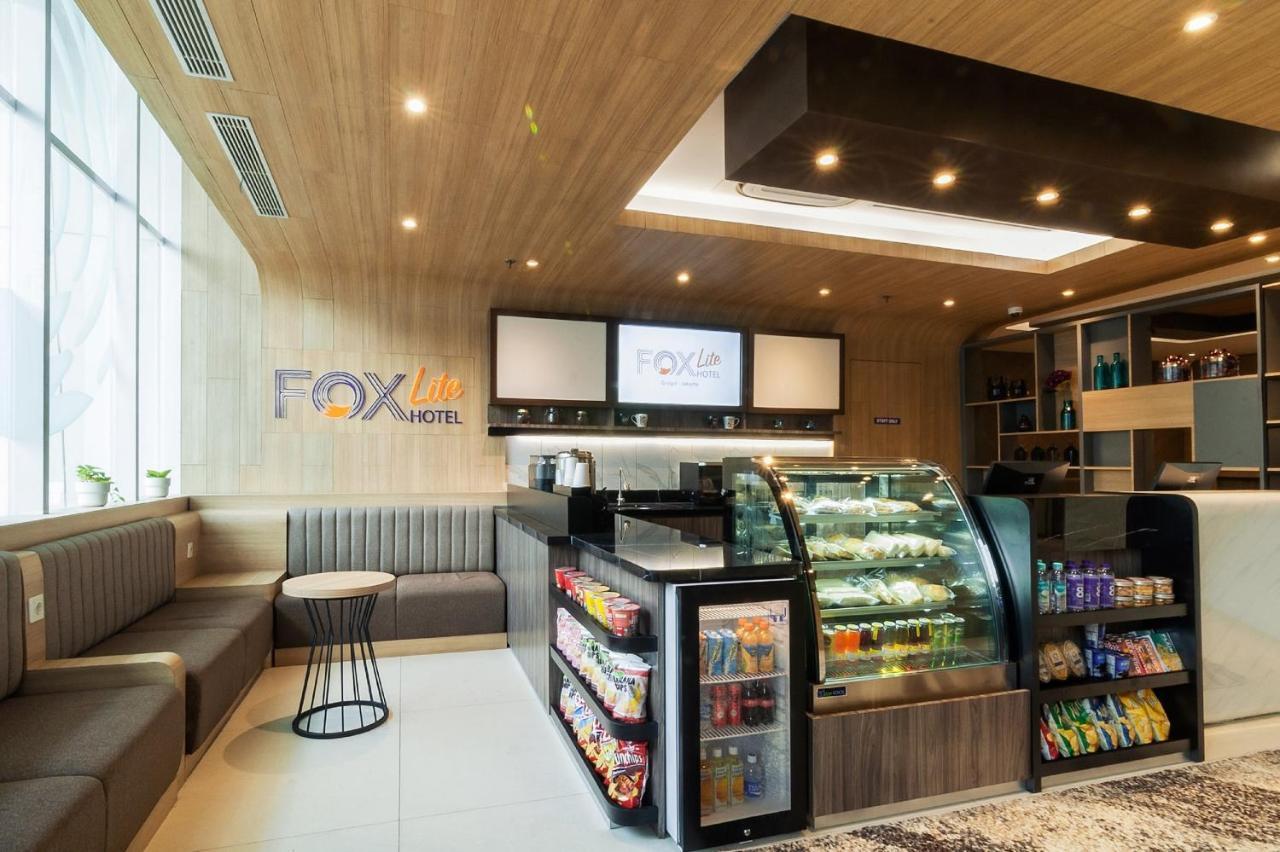 Fox Lite Grogol Jakarta Kültér fotó